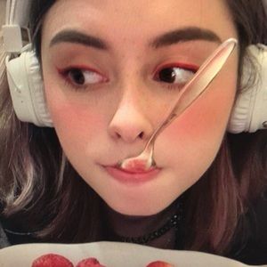 Meet your Posher, Kathryn